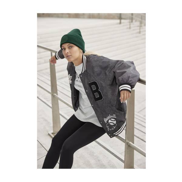 Bonnet avec design personnalisé Paris 75